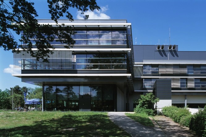 Deutsche Flugsicherung Center Karlsruhe