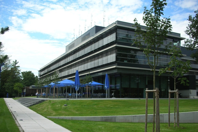 Deutsche Flugsicherung Center Karlsruhe